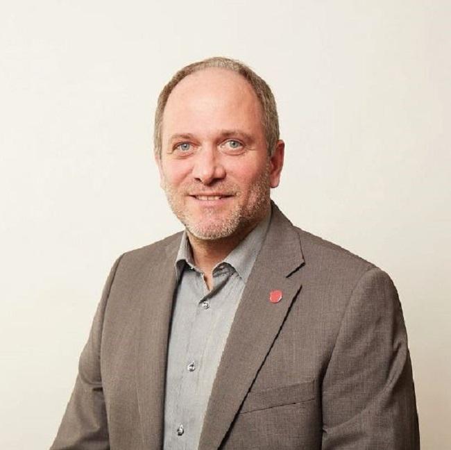 Helmut Binder_portrait pic_3318.JPG