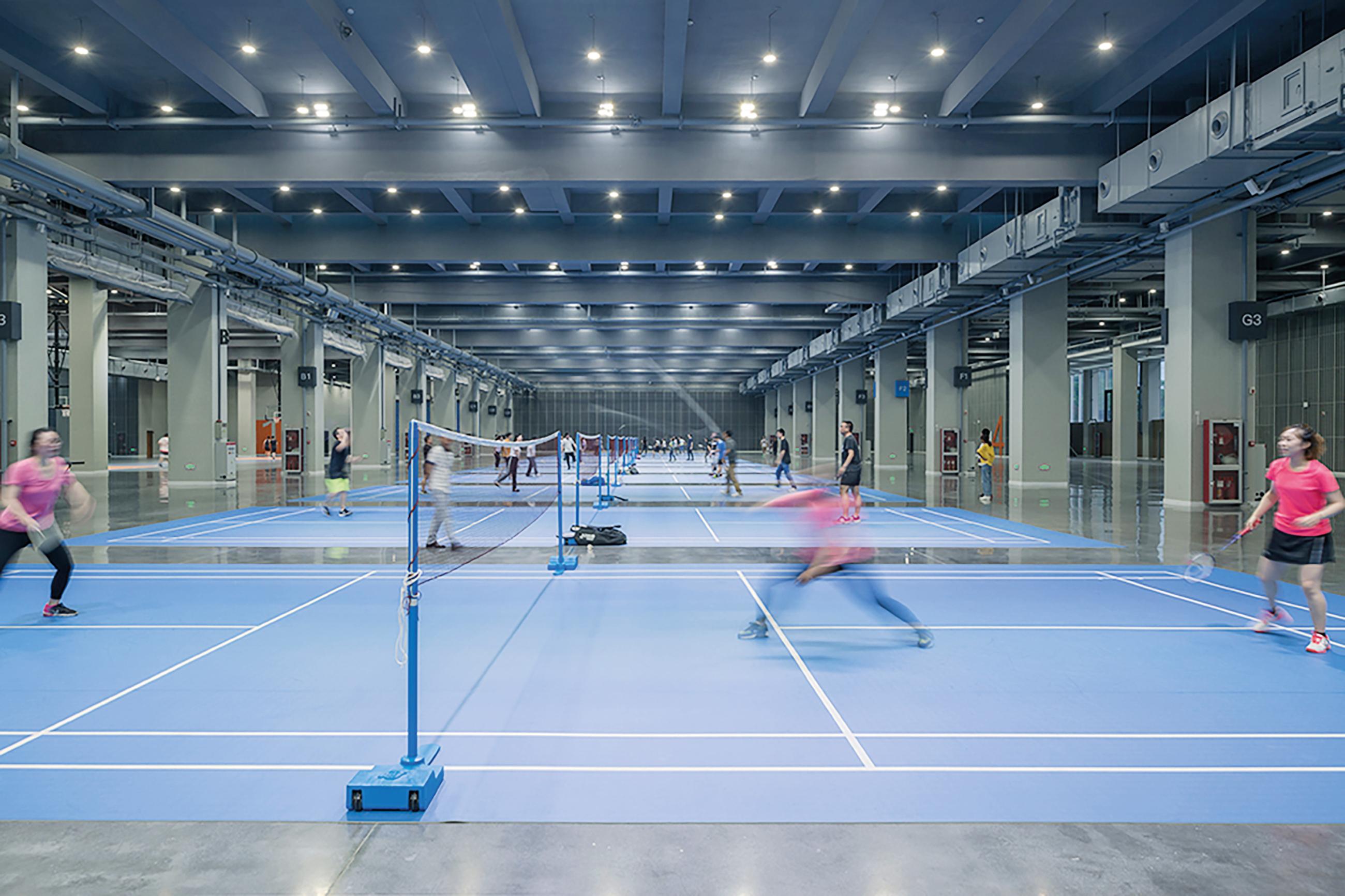 (Figure 29)(the exhibition hall has become the town’s ‘sports warehouse’).jpg
