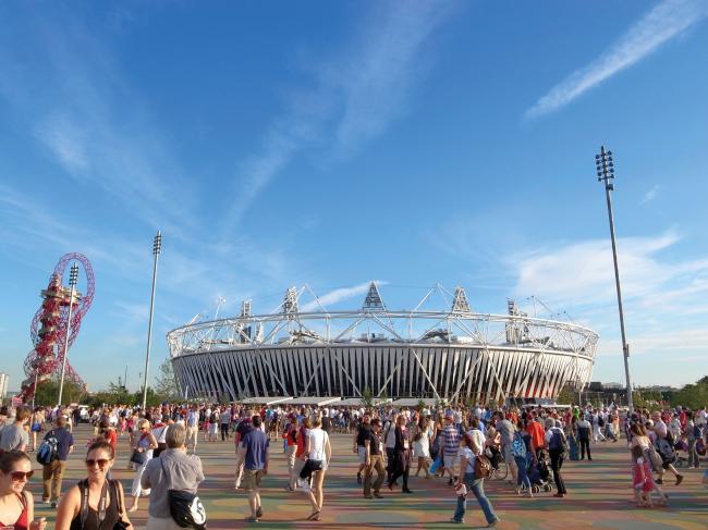 Whitepaper 6-POP_06_4000_00_4000_LondonOlympicStadium_Exterior_Day2_Populous_Simon borg.jpg